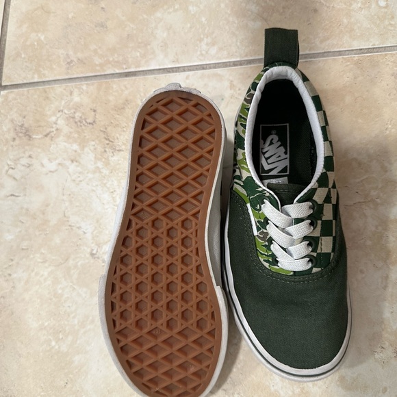 Green multi pattern Vans Sz 12C - Picture 2 of 6